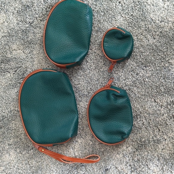 NWOT set of 4 Purses - Picture 2 of 4